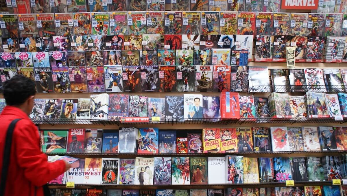 How to Create Engaging Comic Book Merchandising